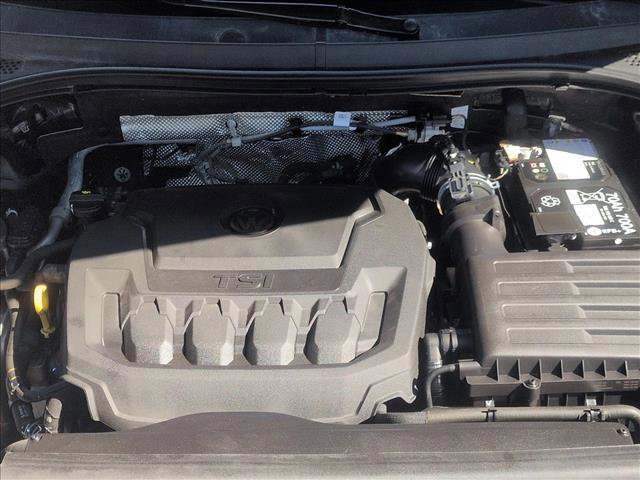 Used 2024 Volkswagen Tiguan SE image 22