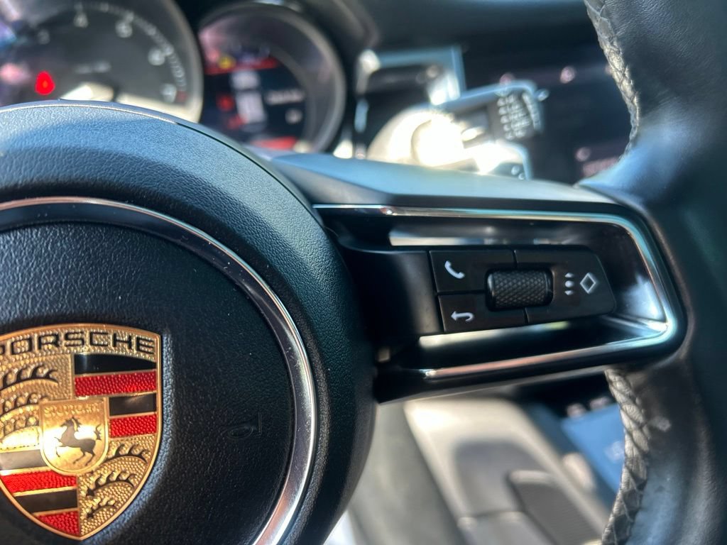 Used 2023 Porsche Macan Turbo AWD/4WD image 27