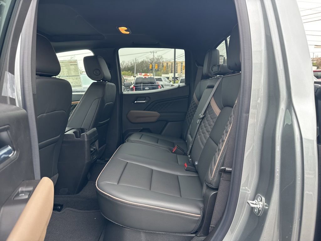 New 2026 GMC Canyon Denali image 27