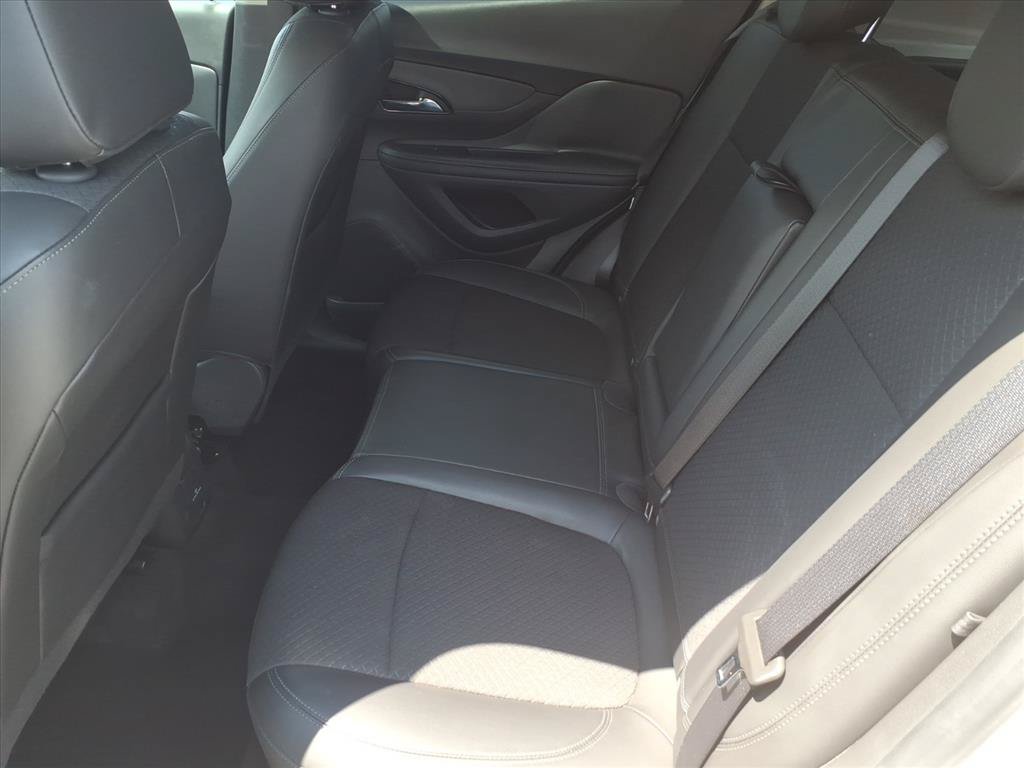 Used 2022 Buick Encore Preferred w/ Safety Package AWD/4WD image 13