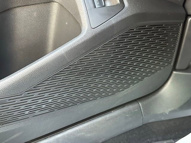 Used 2025 Volkswagen Jetta SEL FWD image 19