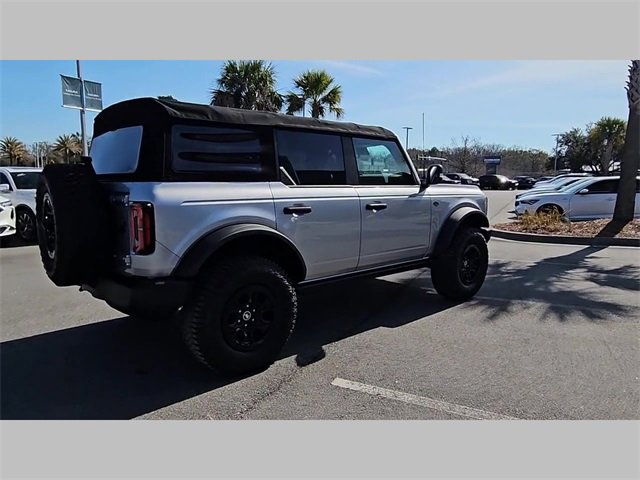 Used 2022 Ford Bronco Wildtrak image 29