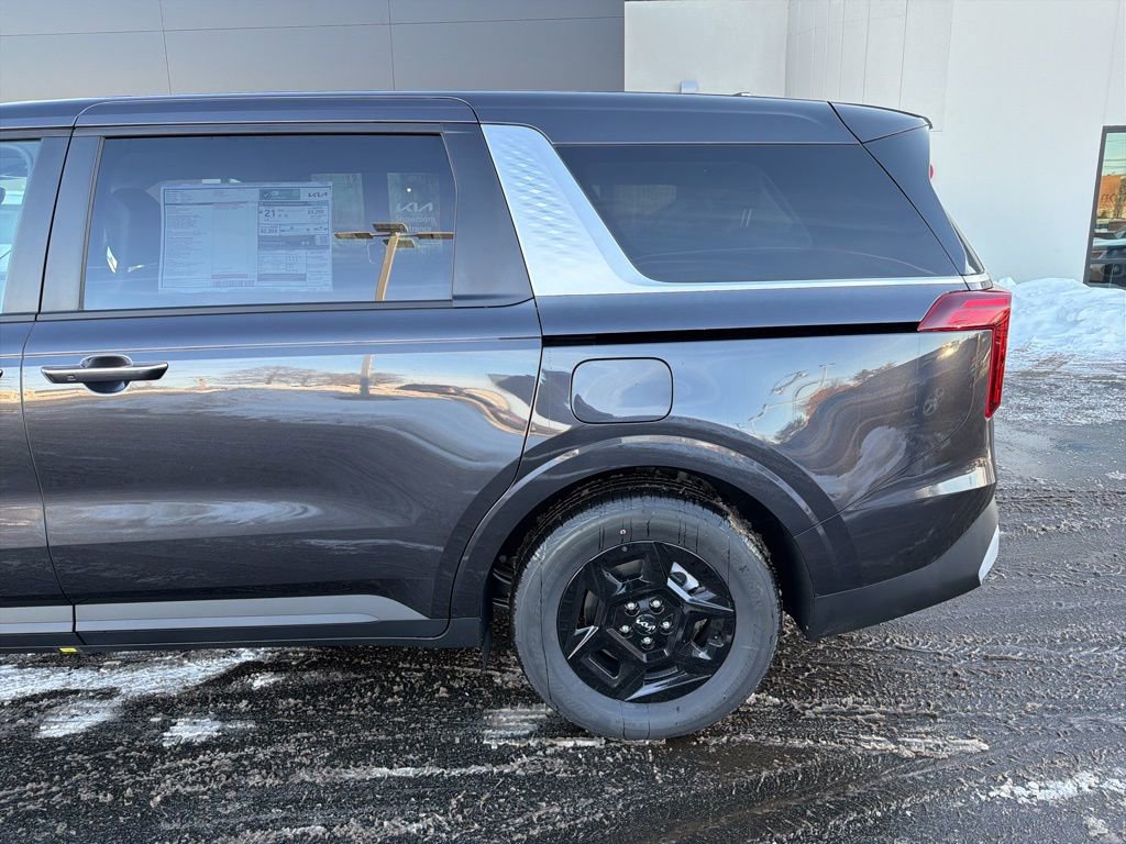 New 2026 Kia Carnival LX image 10