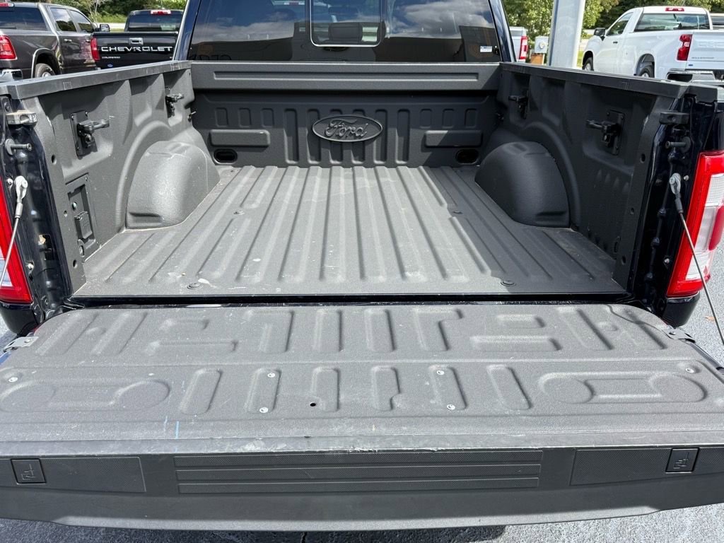 Used 2021 Ford F150 Lariat w/ Equipment Group 501A Mid image 16