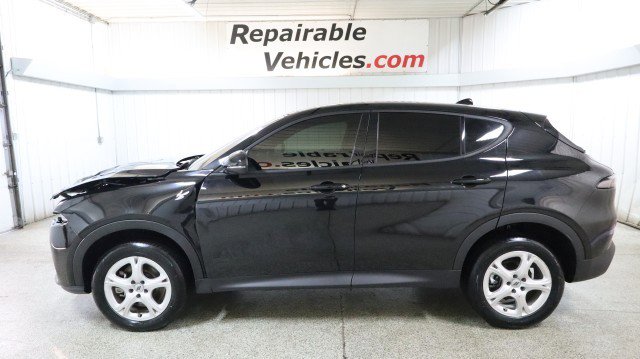 Used 2024 Dodge Hornet GT w/ Cold Weather Group image 1