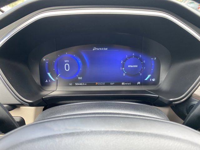 Used 2020 Ford Escape Titanium image 16