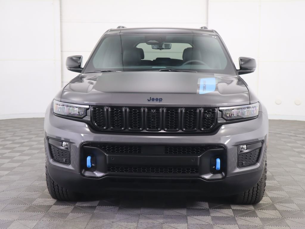 Used 2022 Jeep Grand Cherokee Trailhawk w/ Advanced Protech Group II image 2