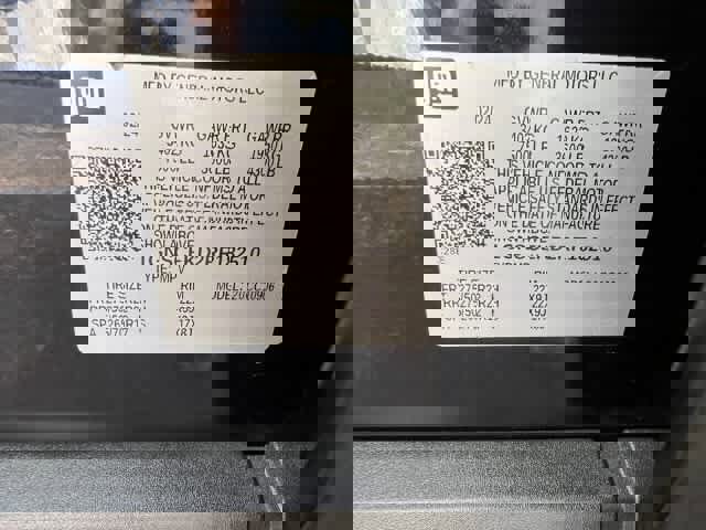 Used 2024 Chevrolet Suburban RST image 16