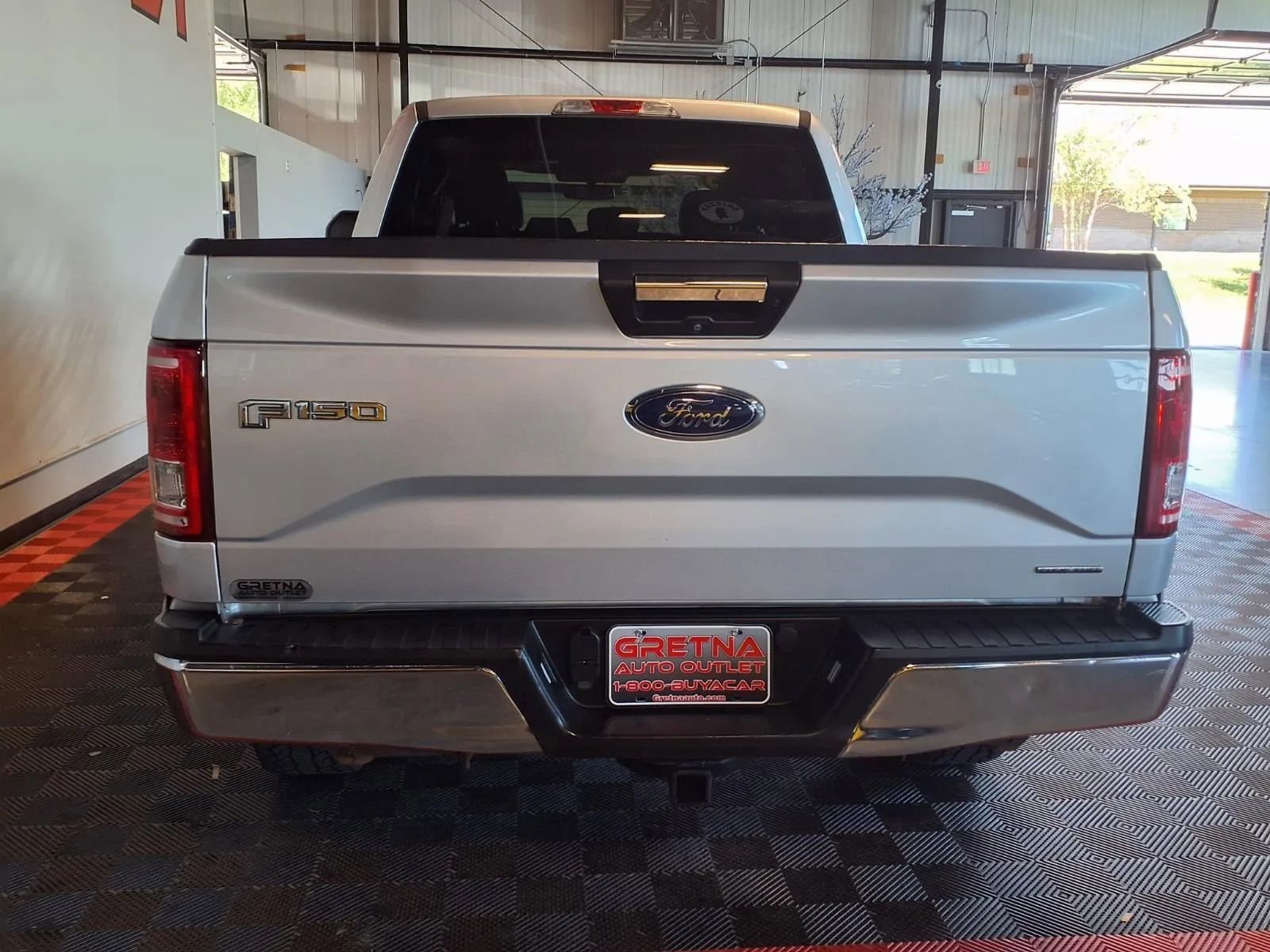 Used 2015 Ford F150 XLT w/ Equipment Group 301A Mid AWD/4WD image 6