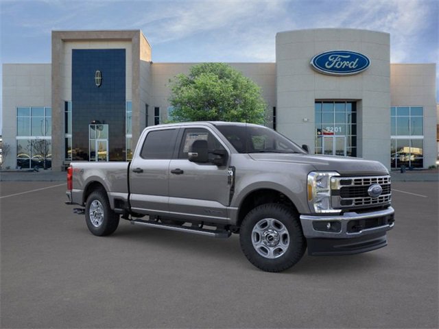 New 2026 Ford F250 XLT w/ FX4 Off-Road Package image 7
