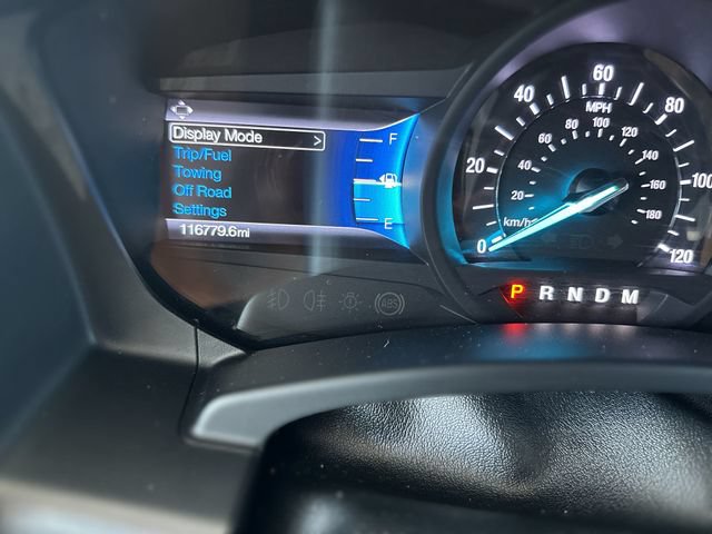 Used 2017 Ford Expedition Limited w/ Equipment Group 301A AWD/4WD image 16