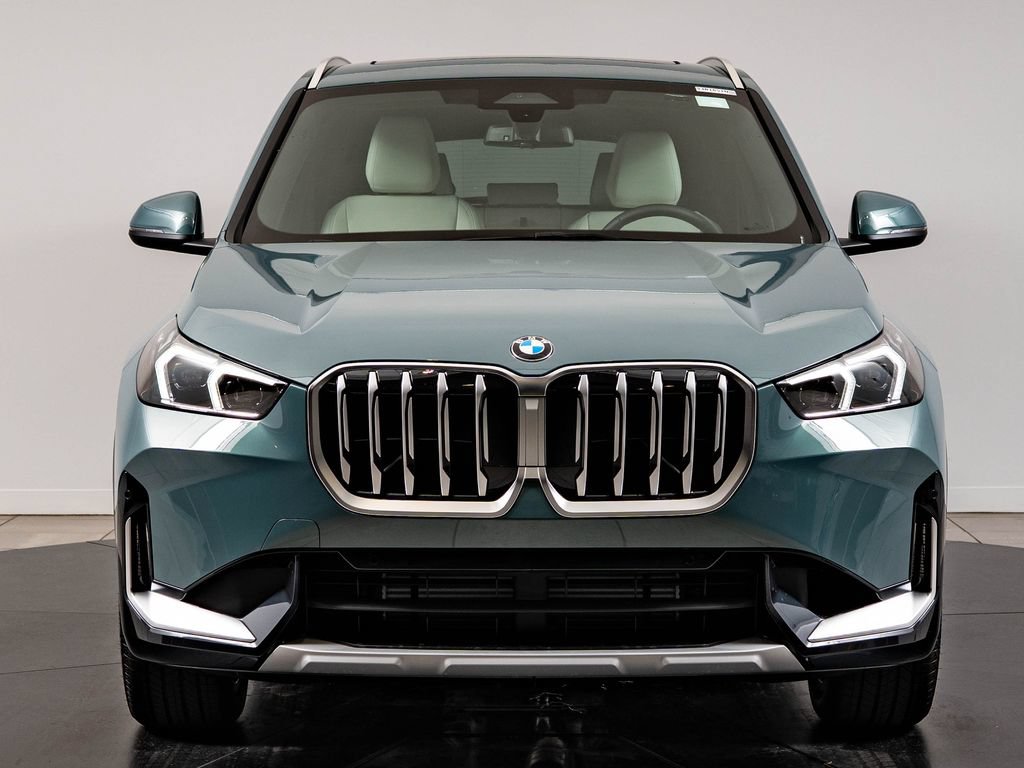 New 2026 BMW X1 xDrive28i w/ Convenience Package AWD/4WD image 2