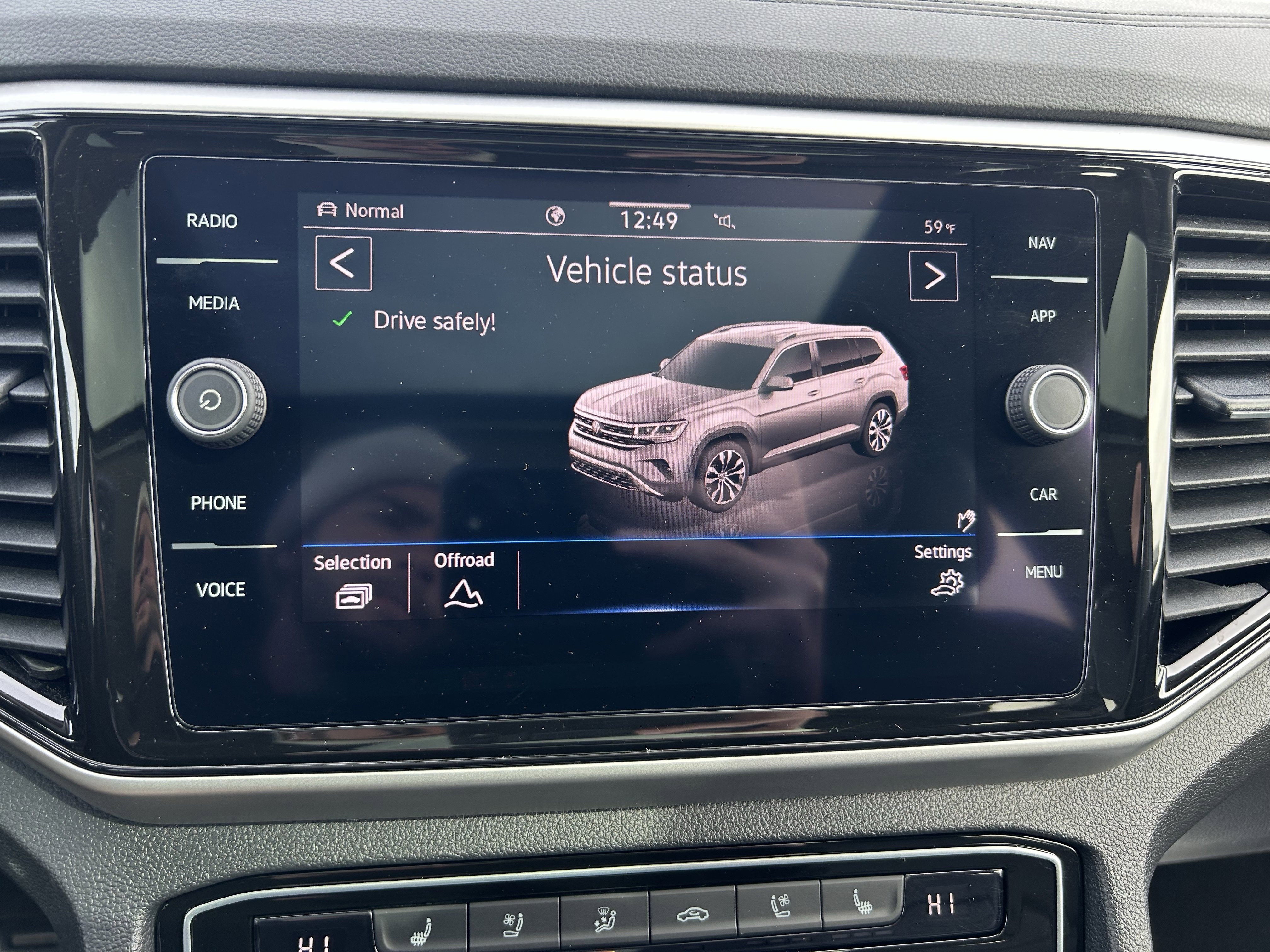 Certified 2022 Volkswagen Atlas SEL Premium image 12