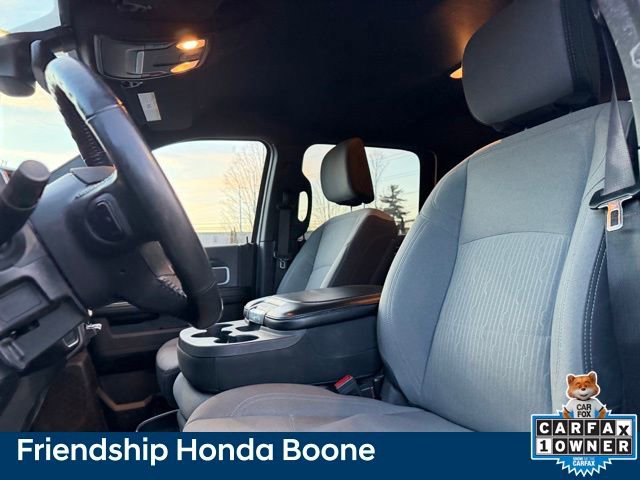 Used 2023 RAM 2500 Big Horn w/ Level 1 Equipment Group AWD/4WD image 19