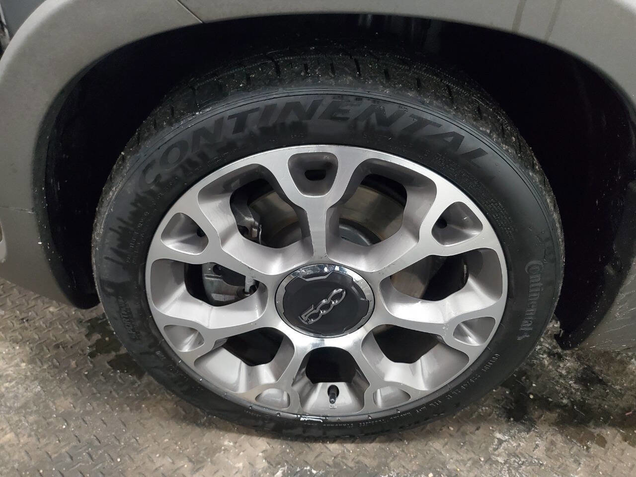 Used 2014 FIAT 500L Trekking w/ Popular Equipment Group FWD image 18
