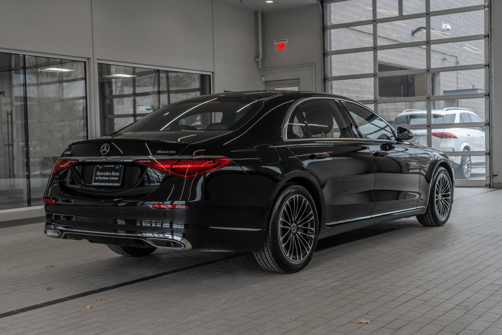 New 2025 Mercedes-Benz S 580 4MATIC Sedan image 29