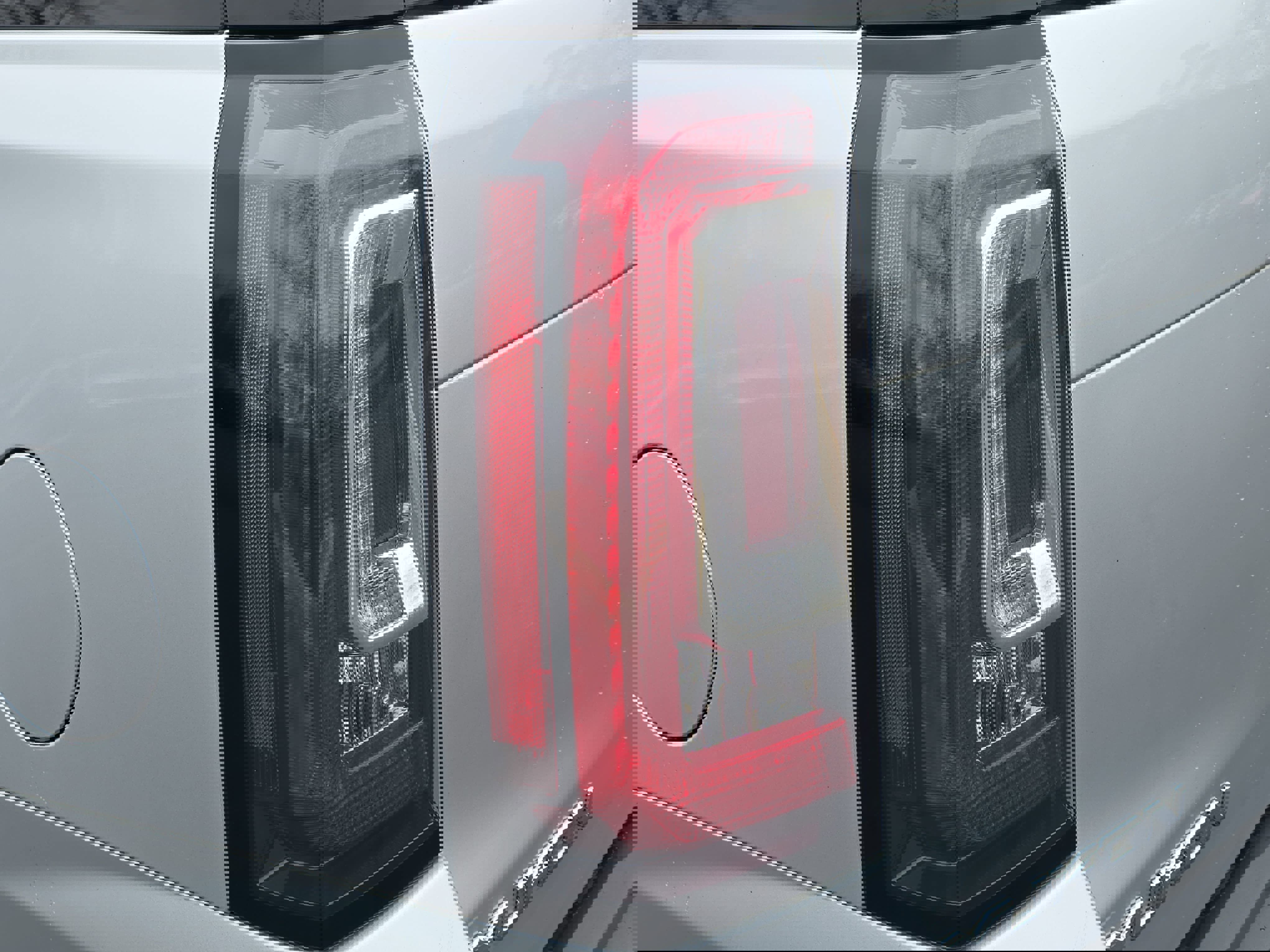 Used 2017 GMC Yukon Denali w/ Open Road Package image 34