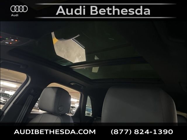 Certified 2025 Audi Q3 2.0T Premium w/ Convenience Package image 26