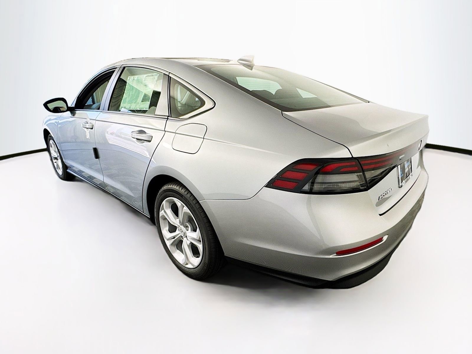 New 2025 Honda Accord LX image 4