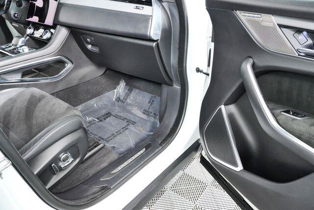 Used 2021 Jaguar F-PACE SVR AWD/4WD image 25