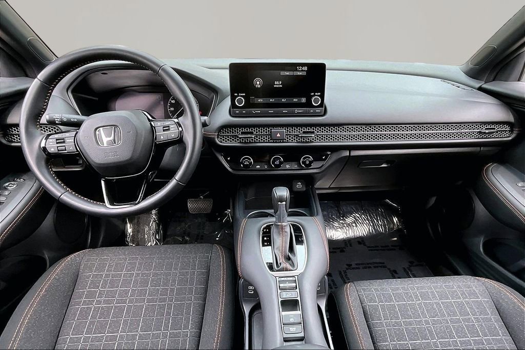 Used 2025 Honda HR-V Sport image 7