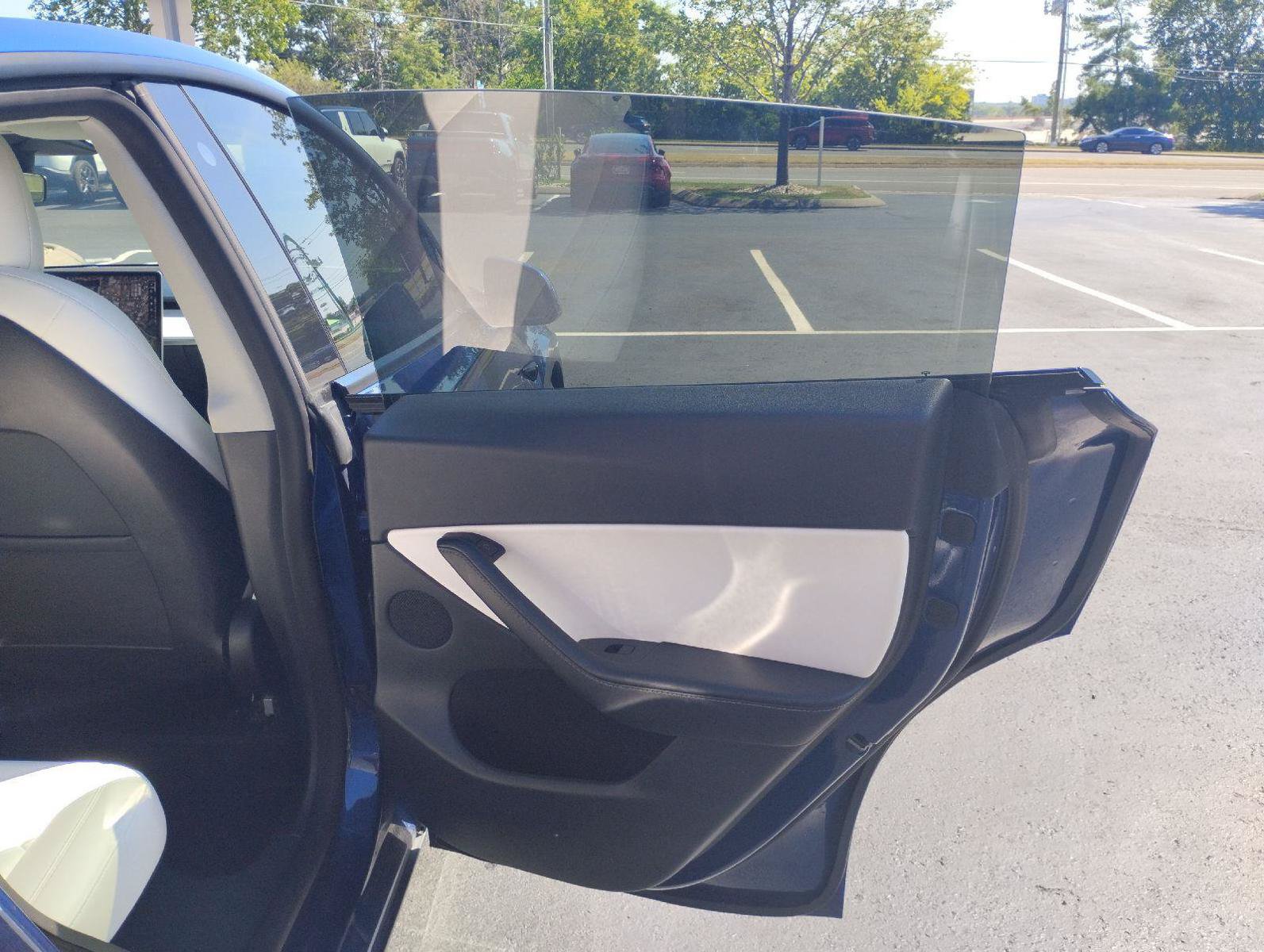 Used 2021 Tesla Model Y Performance AWD/4WD image 14