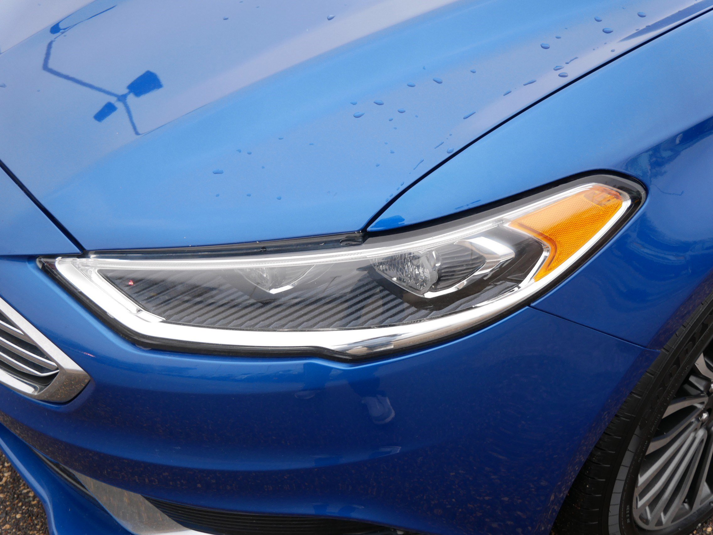 Certified 2018 Ford Fusion SE w/ Fusion SE Technology Package image 16