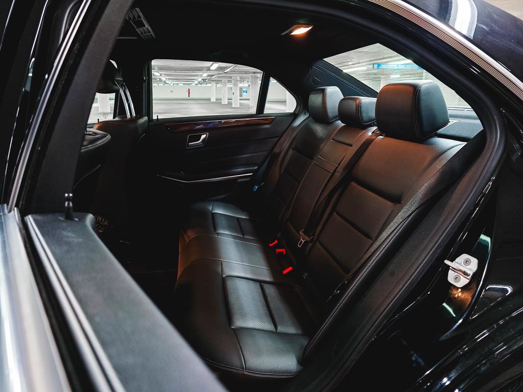 Used 2014 Mercedes-Benz E 350 4MATIC Sedan image 20