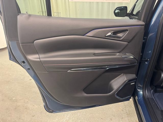 New 2026 Chevrolet Traverse RS w/ LPO, Floor Liner Package image 29
