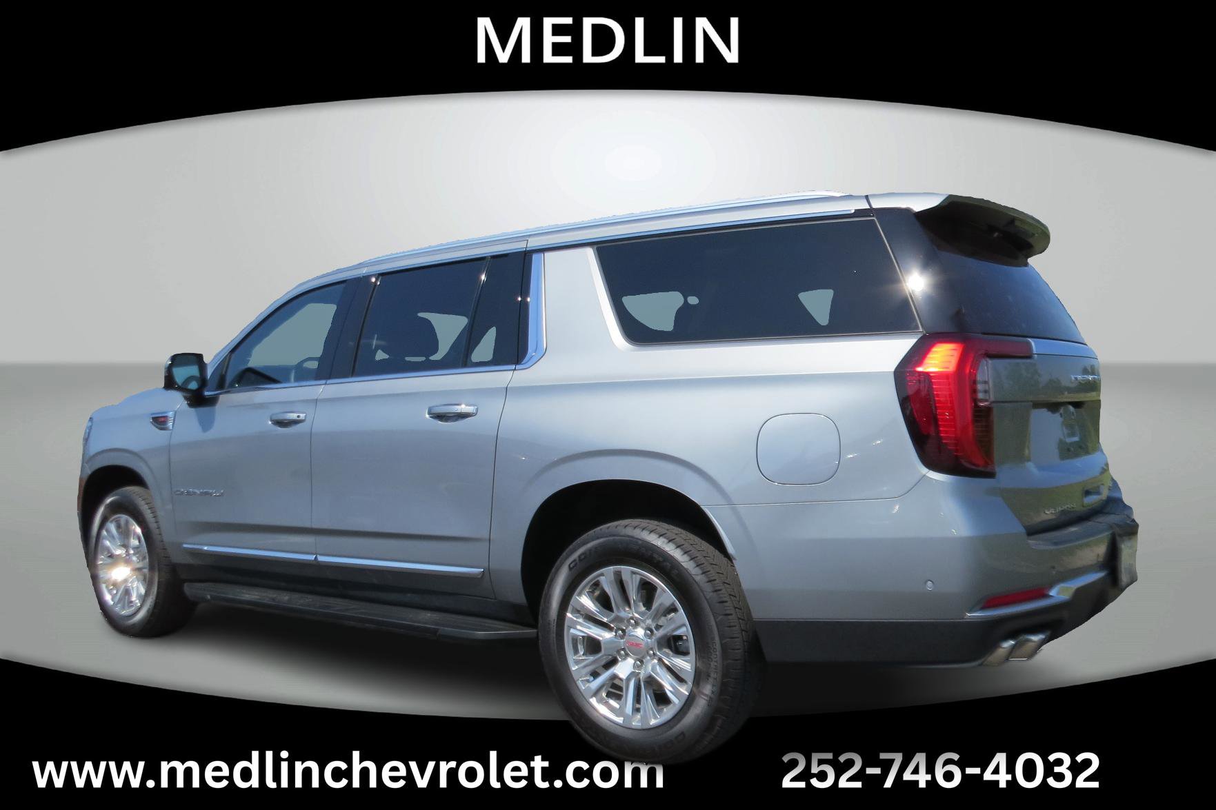 Used 2025 GMC Yukon XL Denali w/ LPO, Floor Liner Package AWD/4WD image 6