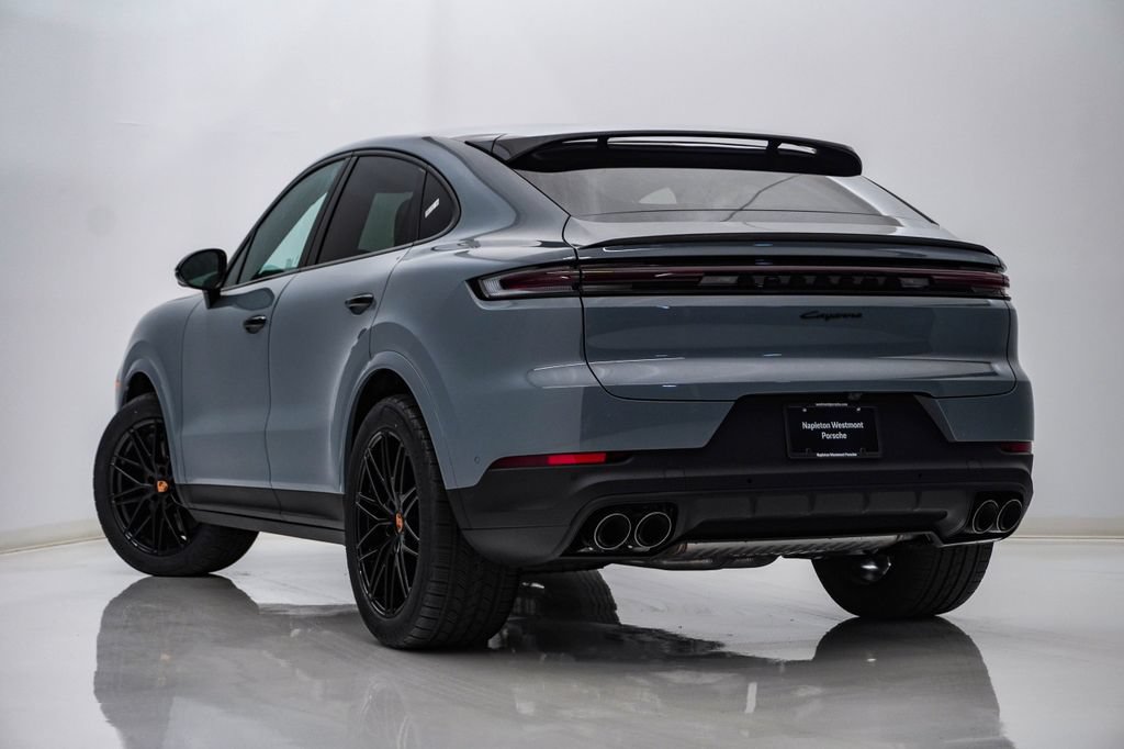 New 2026 Porsche Cayenne Coupe AWD/4WD image 3