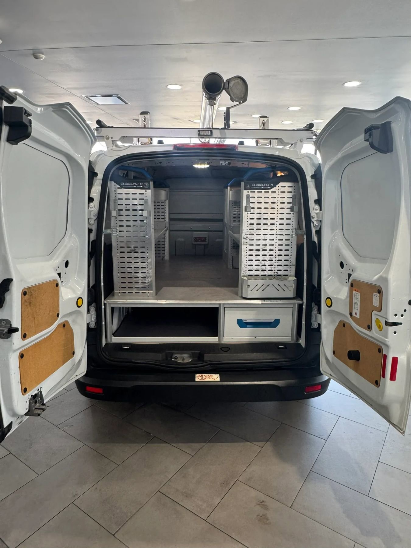 Used 2014 Ford Transit Connect XL image 21