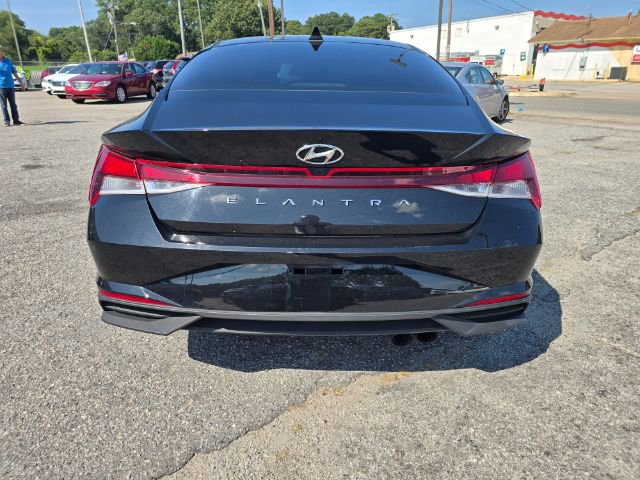 Used 2021 Hyundai Elantra SEL image 6