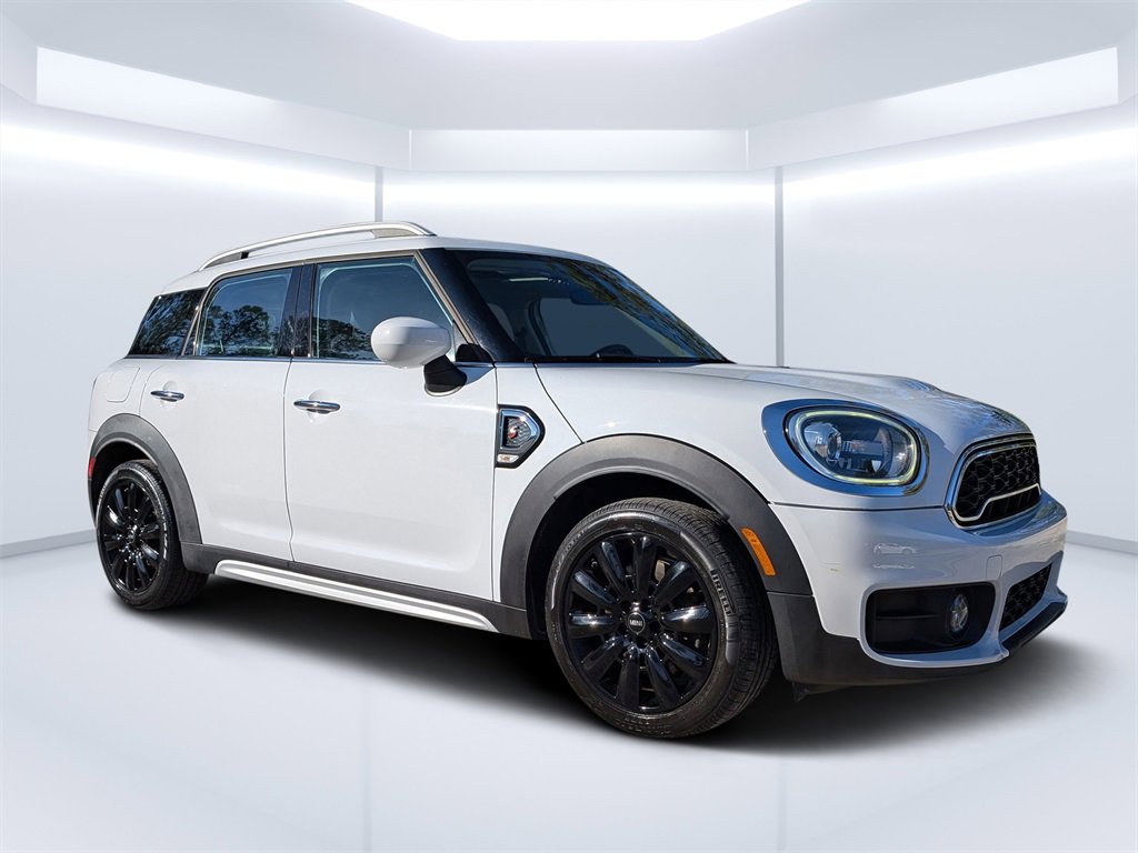 Used 2020 MINI Cooper Countryman S image 1