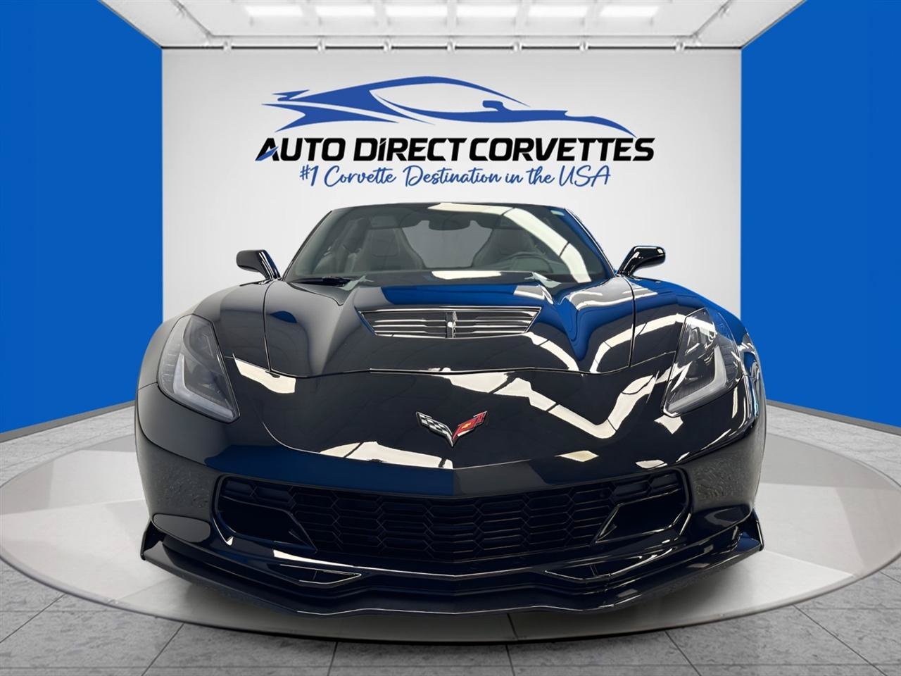 Used 2018 Chevrolet Corvette Z06 RWD image 2