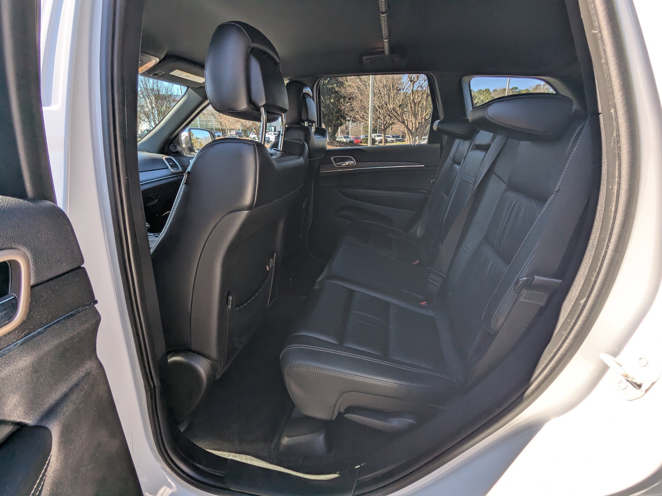 Used 2015 Jeep Grand Cherokee Limited image 11