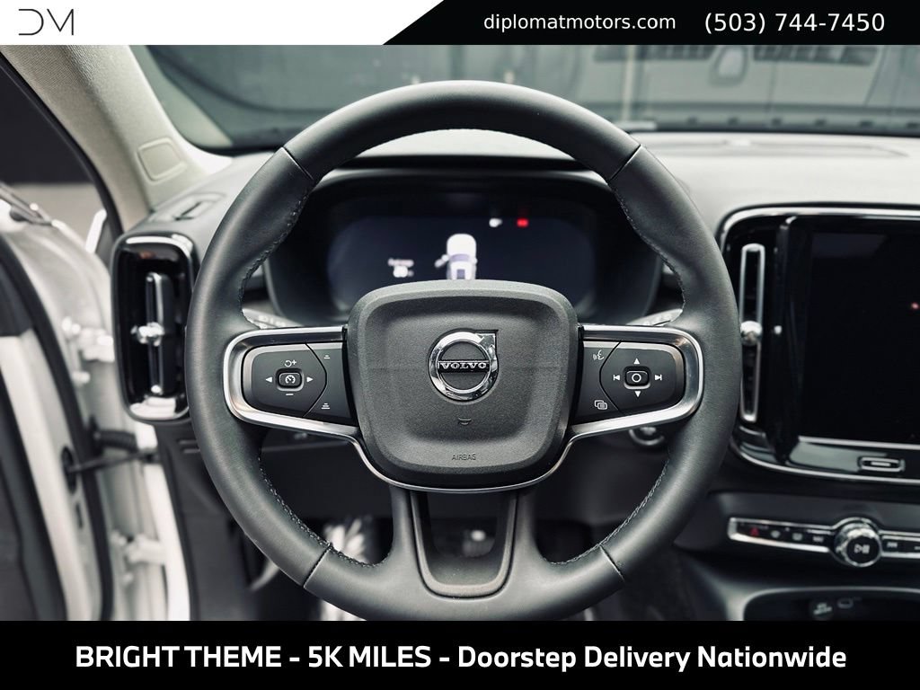 Used 2025 Volvo XC40 B5 Core w/ Protection Package Premier AWD/4WD image 52