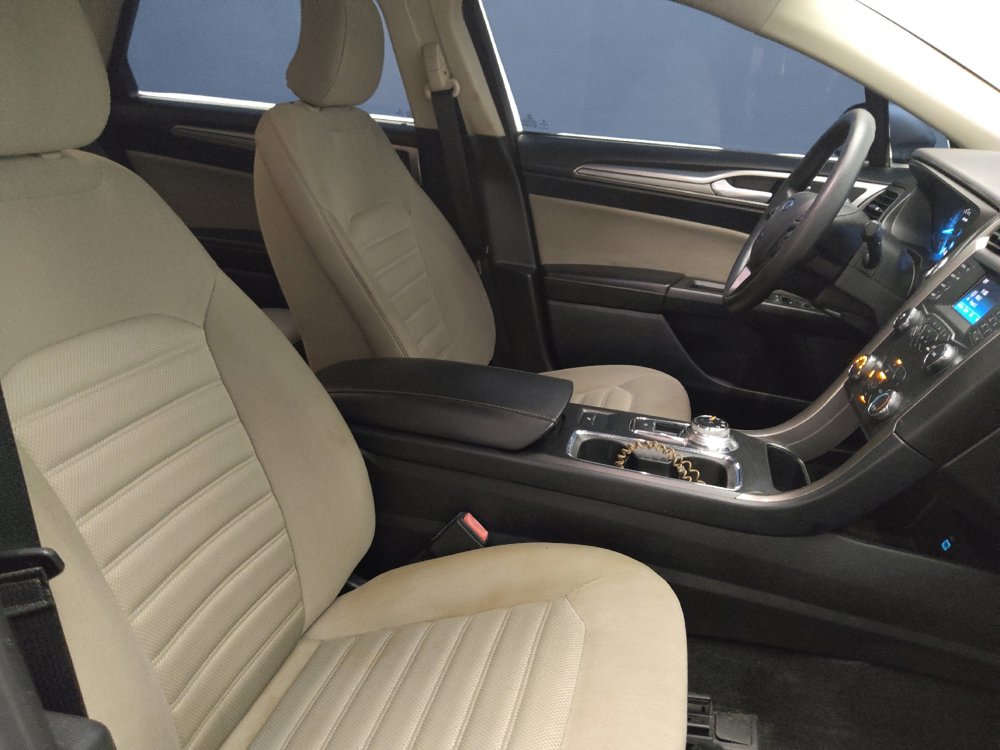 Used 2019 Ford Fusion S FWD image 21