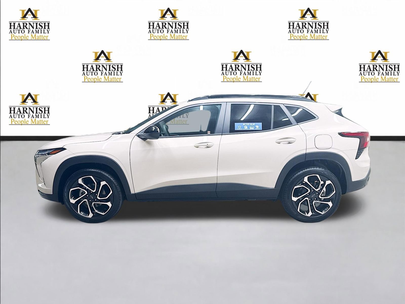 New 2026 Chevrolet Trax RS w/ Sunroof Package FWD image 9