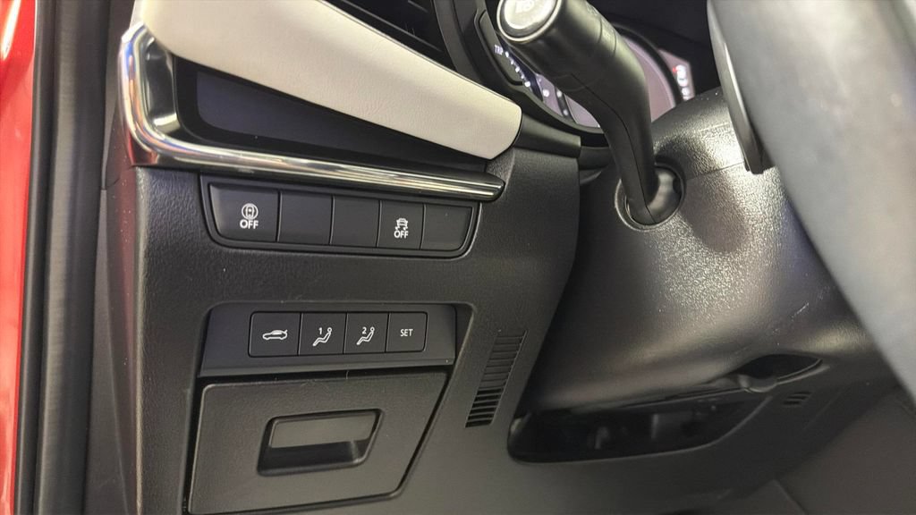 Used 2021 MAZDA MAZDA3 s FWD image 25