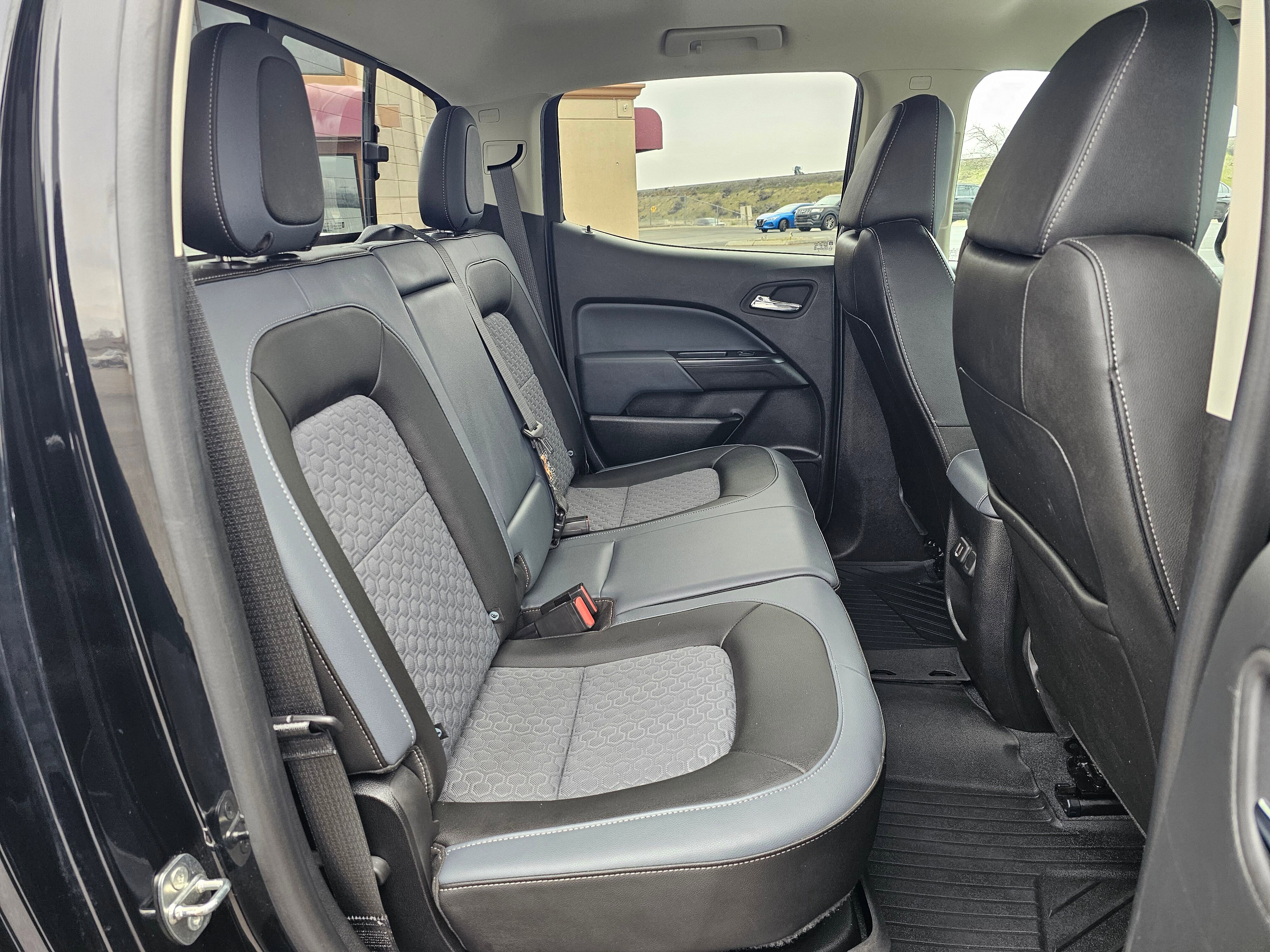 Used 2020 Chevrolet Colorado Z71 image 14