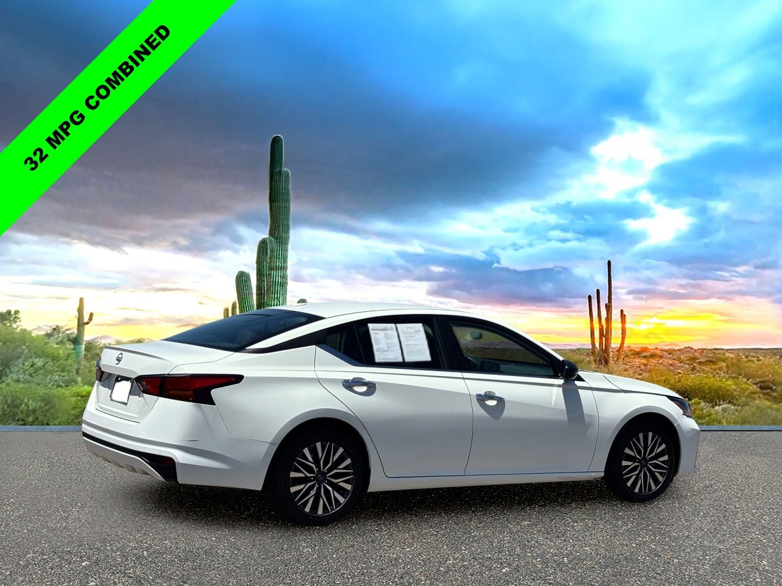Used 2025 Nissan Altima 2.5 SV FWD image 5