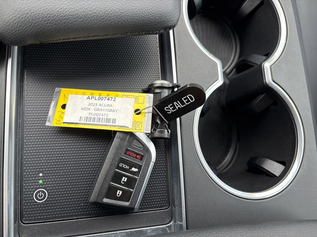 Used 2023 Acura MDX FWD image 37
