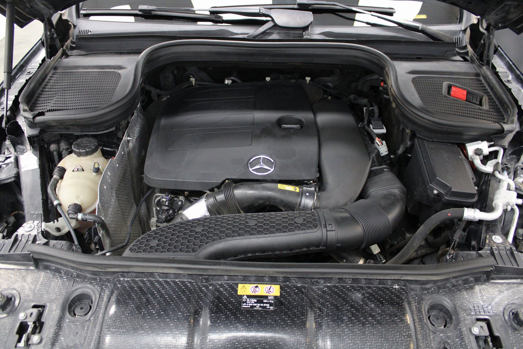 Used 2020 Mercedes-Benz GLE 350 4MATIC w/ Premium Package image 11