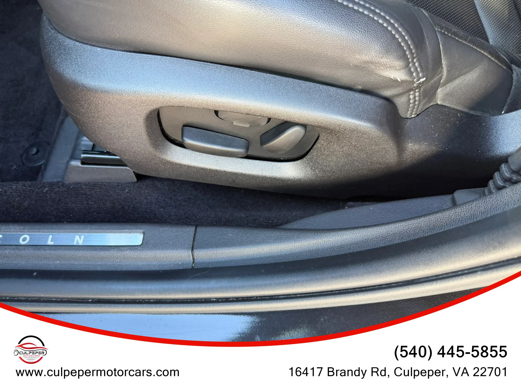Used 2015 Lincoln MKS FWD image 8