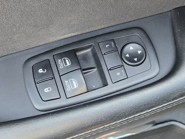 Used 2019 Dodge Challenger GT RWD image 13