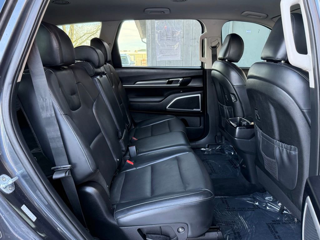 Used 2020 Kia Telluride LX image 20