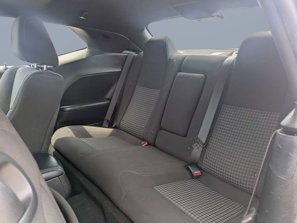Used 2023 Dodge Challenger SXT RWD image 17