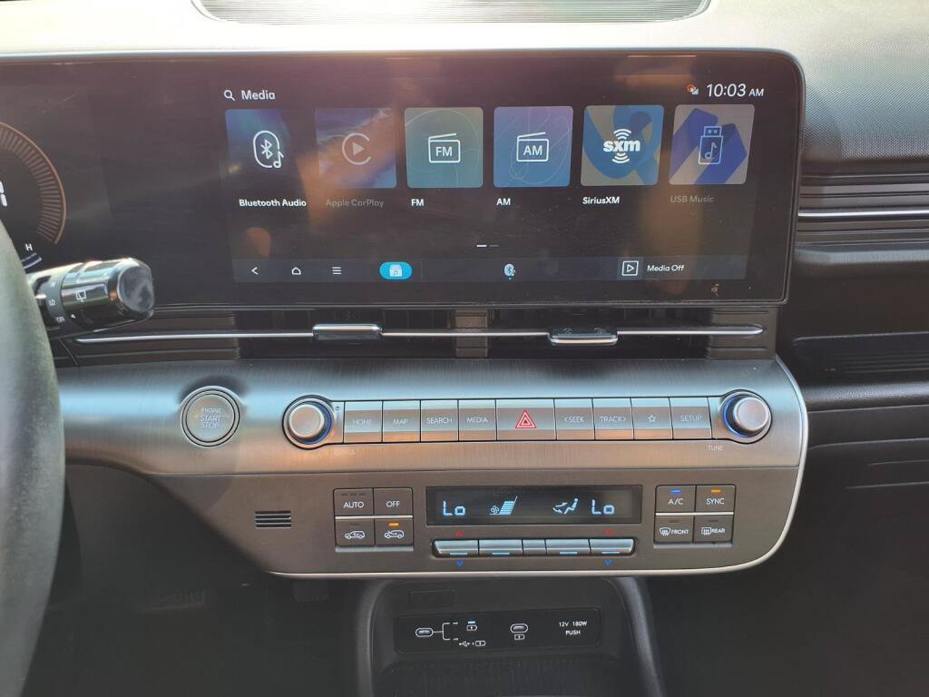 Used 2024 Hyundai Kona SEL AWD/4WD image 14