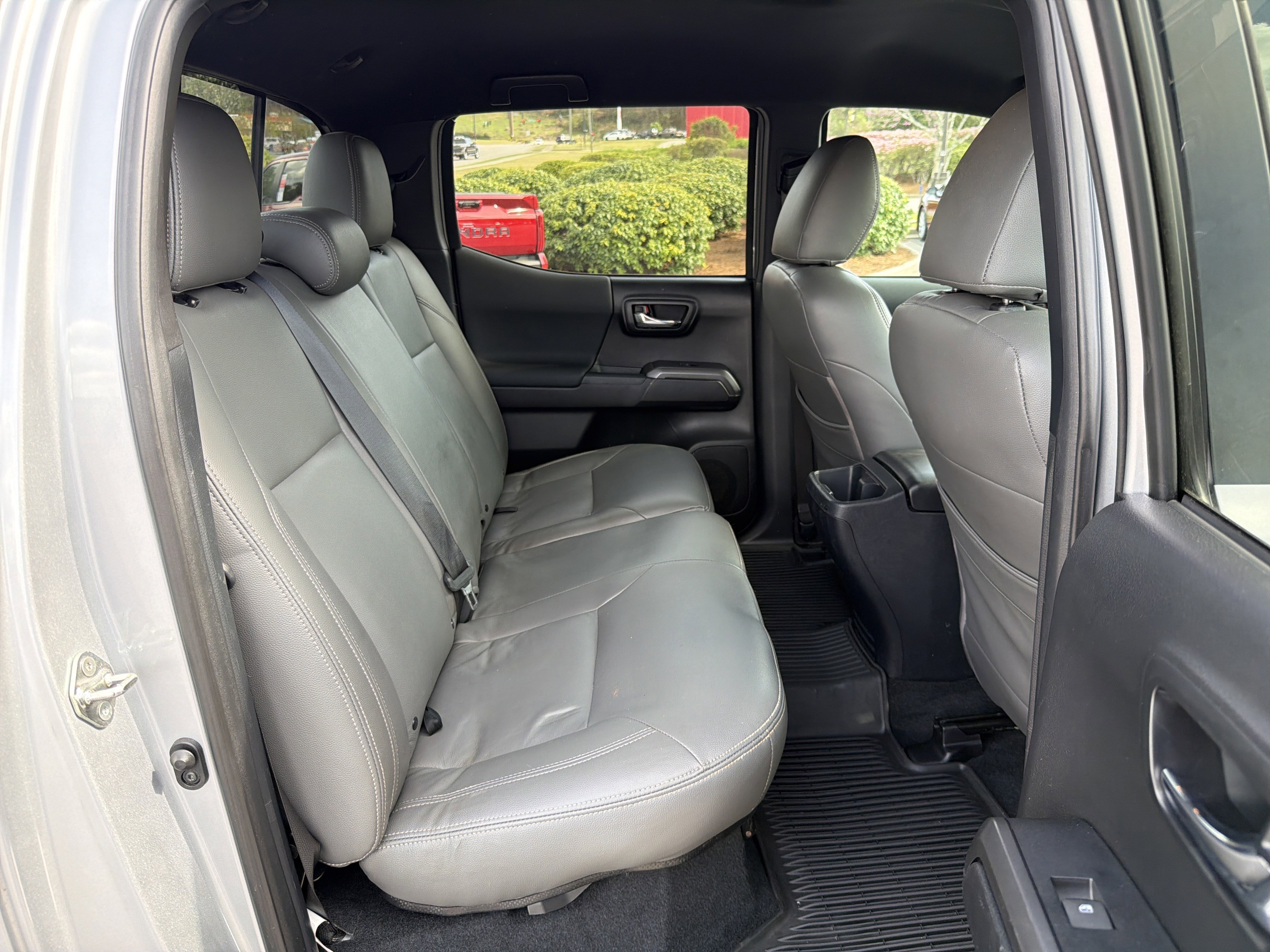 Used 2019 Toyota Tacoma TRD Sport image 26